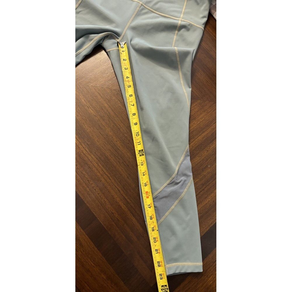 Athleta Leggings Women's Sz M‎  Green With Mesh Leg Design - Picture 7 of 8